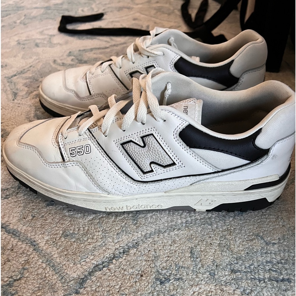 New Balance 550 - Picture 1 of 2
